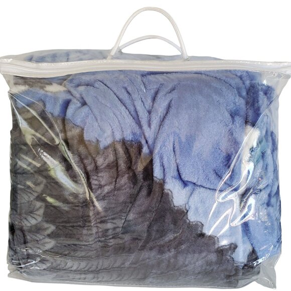 Black Canyon Medium Weight Queen Blanket 85.5" x 75" 100% Polyester Eagle Design - Picture 2 of 5